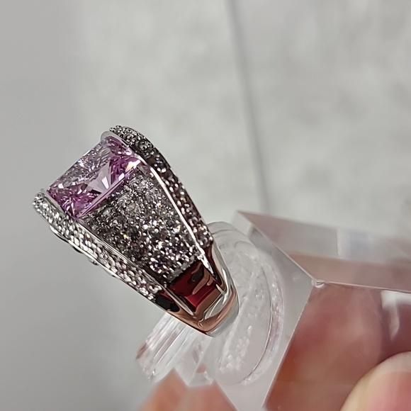 Emerald Cut Pink Sapphire Ring - Picture 3 of 15